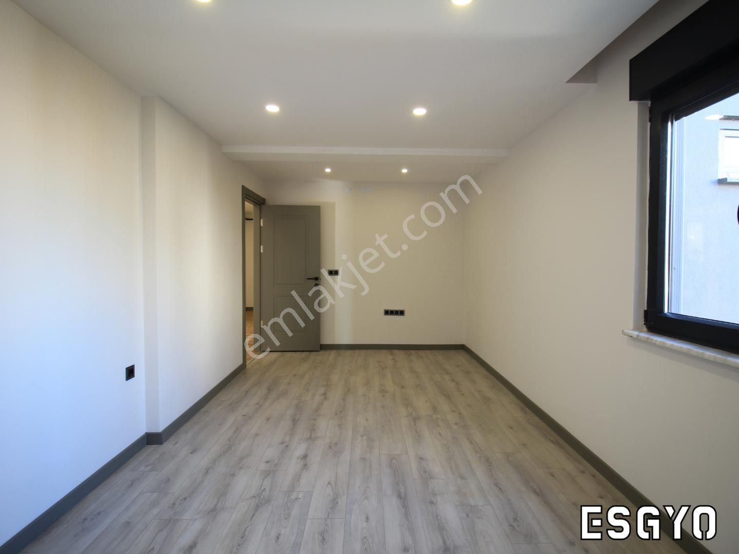 Esgyo'dan Sazova Park Yanı 3+1 170 M2 Sıfır Lüks Kiralık Daire - Görsel 29