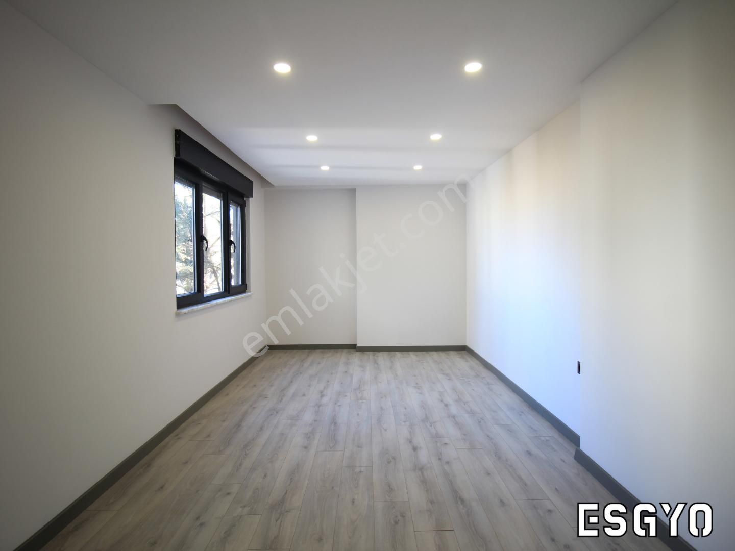 Esgyo'dan Sazova Park Yanı 3+1 170 M2 Sıfır Lüks Kiralık Daire - Görsel 27