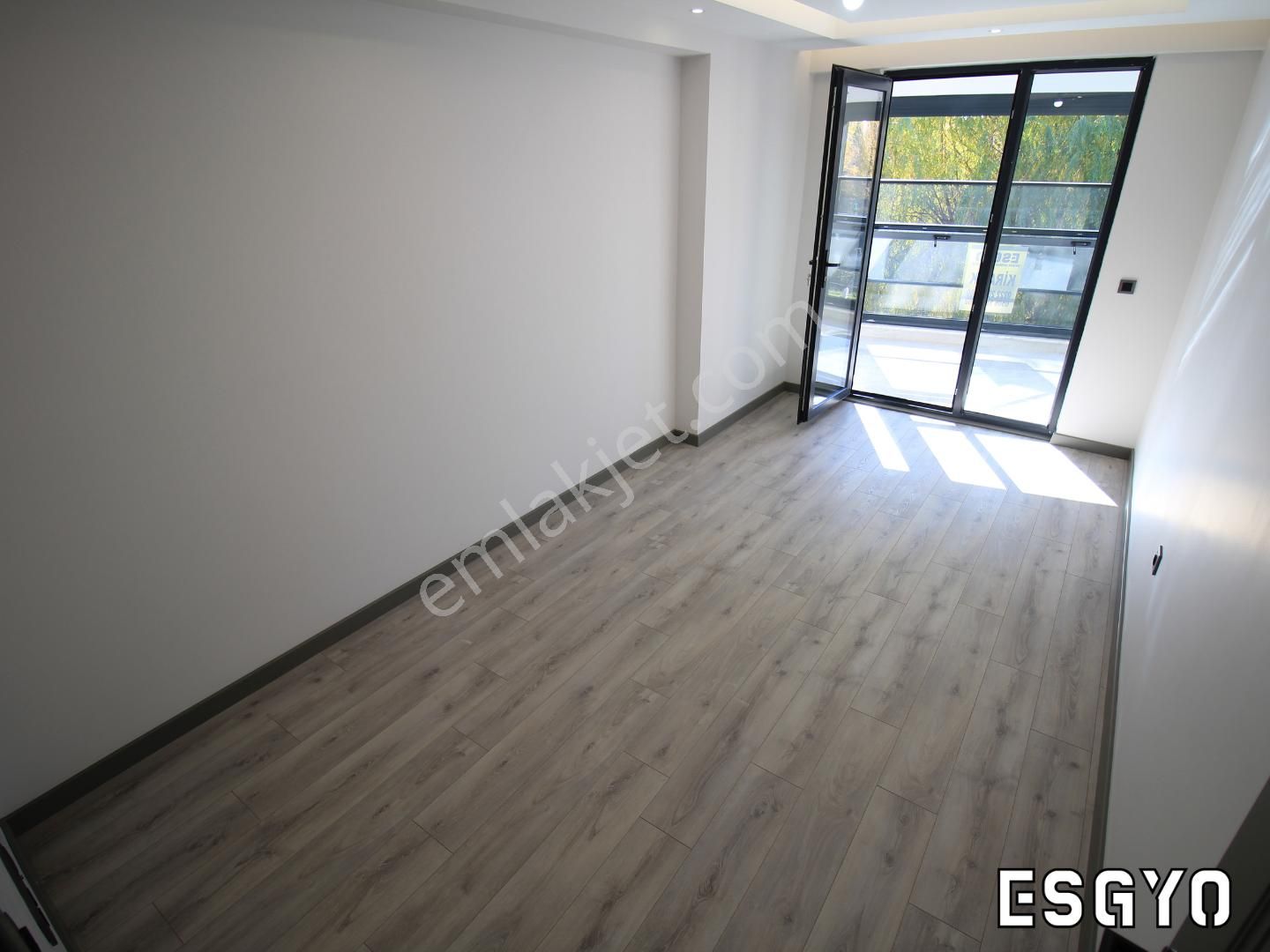 Esgyo'dan Sazova Park Yanı 3+1 170 M2 Sıfır Lüks Kiralık Daire - Görsel 21