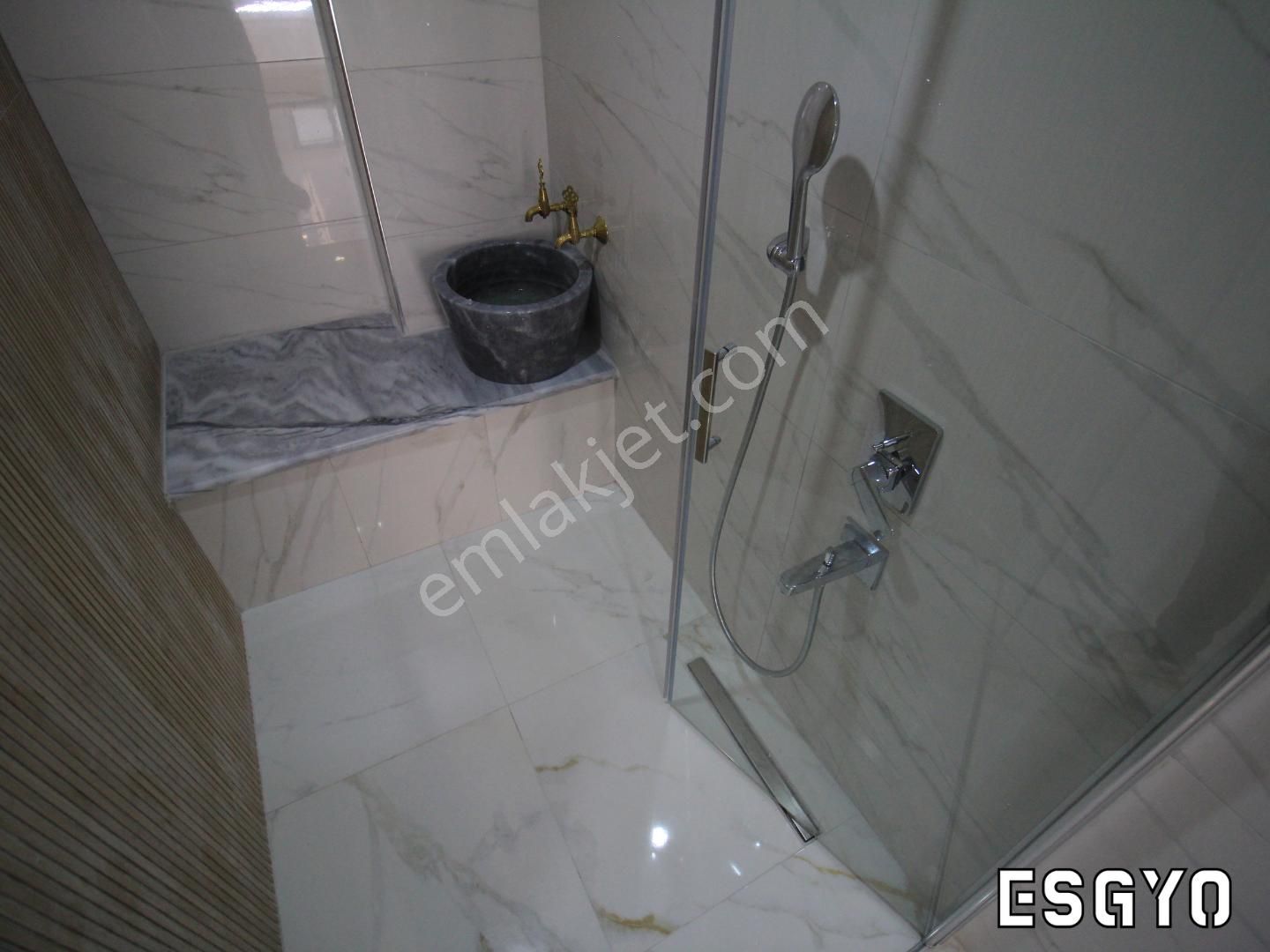 Esgyo'dan Sazova Park Yanı 3+1 170 M2 Sıfır Lüks Kiralık Daire - Görsel 24