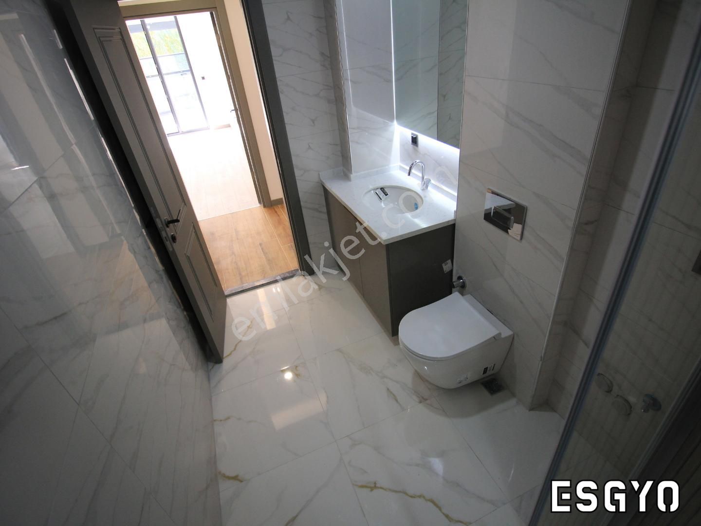 Esgyo'dan Sazova Park Yanı 3+1 170 M2 Sıfır Lüks Kiralık Daire - Görsel 26