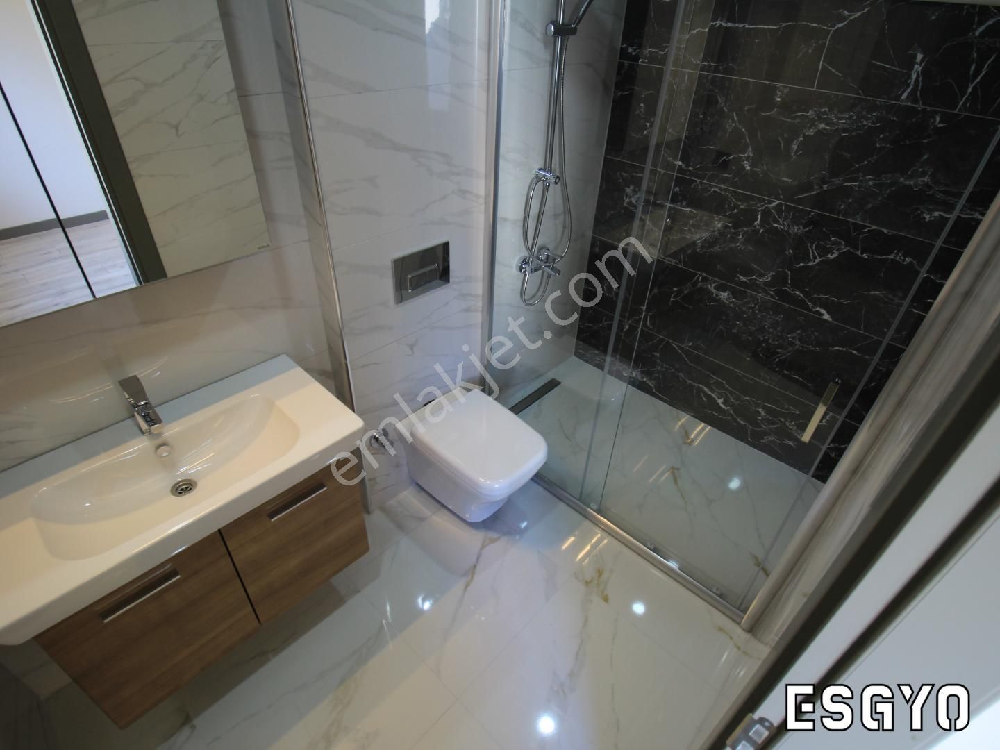 Esgyo'dan Sazova Park Yanı 3+1 170 M2 Sıfır Lüks Kiralık Daire - Görsel 14