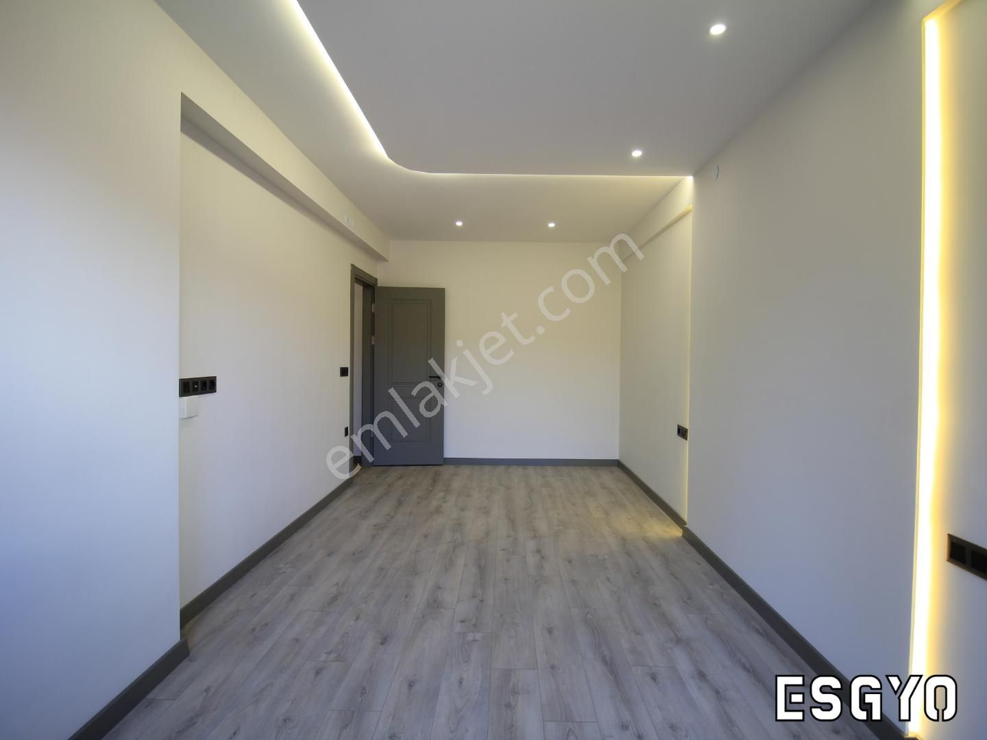 Esgyo'dan Sazova Park Yanı 3+1 170 M2 Sıfır Lüks Kiralık Daire - Görsel 12