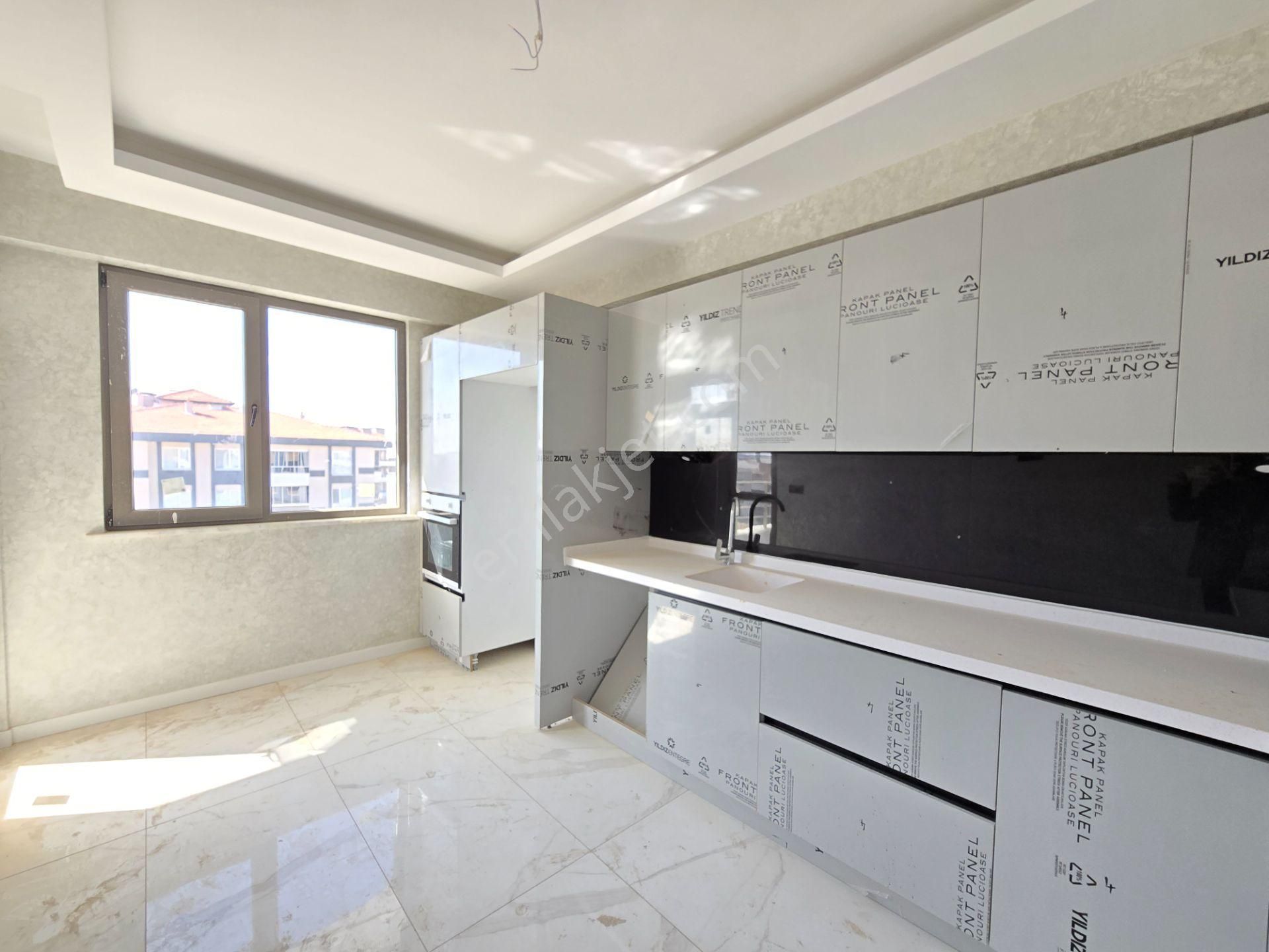 Selahaddin Eyyübi Mah. İşyapar'dan Satılık 3+1 160 M2 Sıfır Daire - Görsel 11