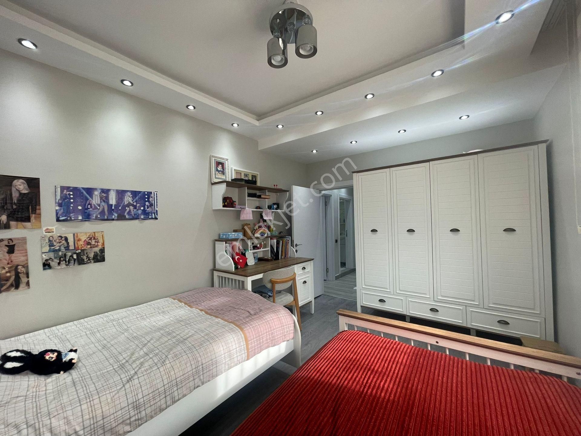 Karınca'dan Eski Mezitli'de Teraslı Geniş Oturumlu 4+1 Satılık - Görsel 16