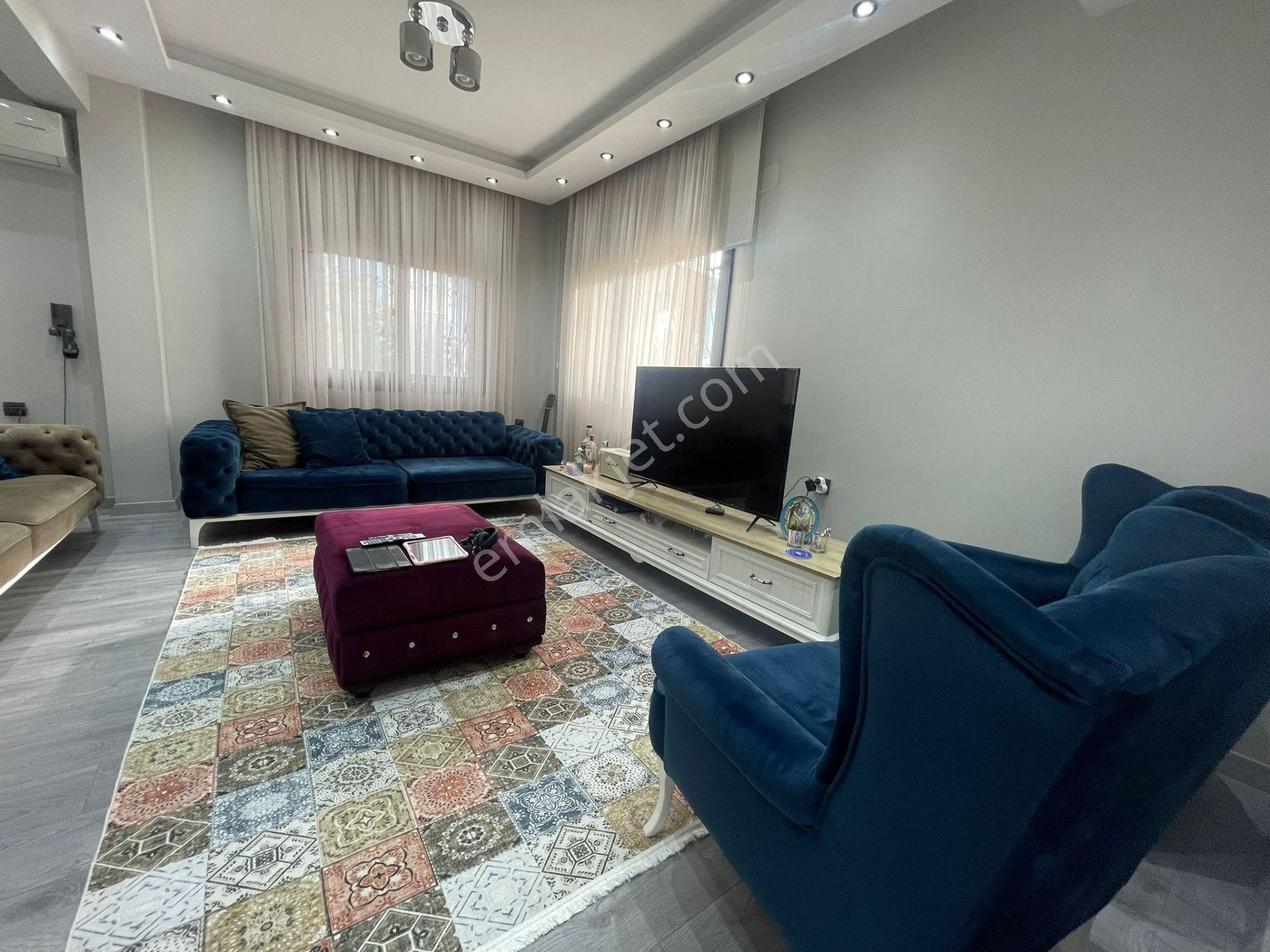 Karınca'dan Eski Mezitli'de Teraslı Geniş Oturumlu 4+1 Satılık - Görsel 7