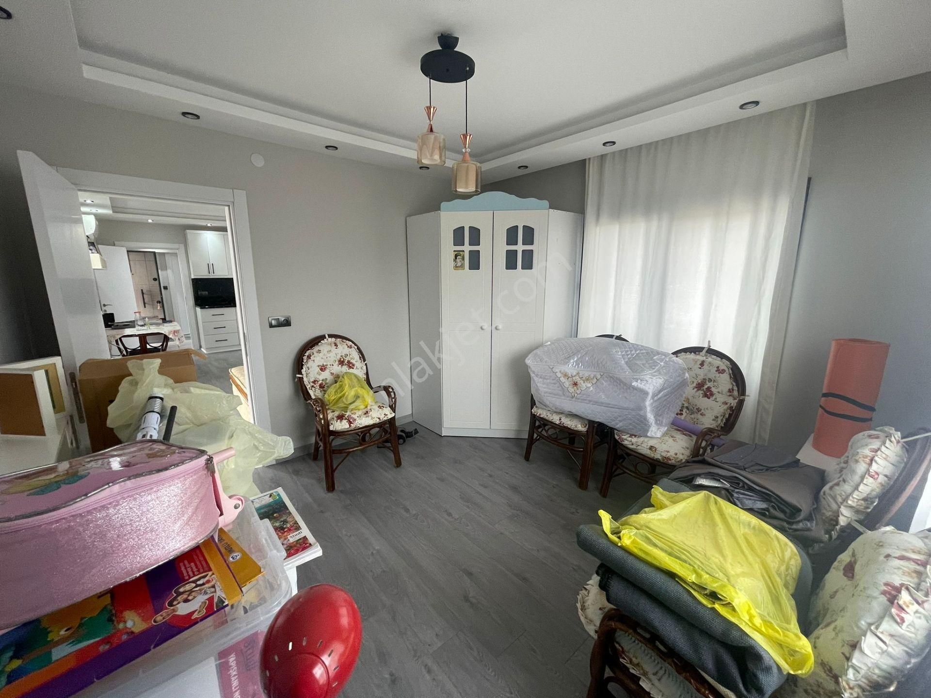 Karınca'dan Eski Mezitli'de Teraslı Geniş Oturumlu 4+1 Satılık - Görsel 11