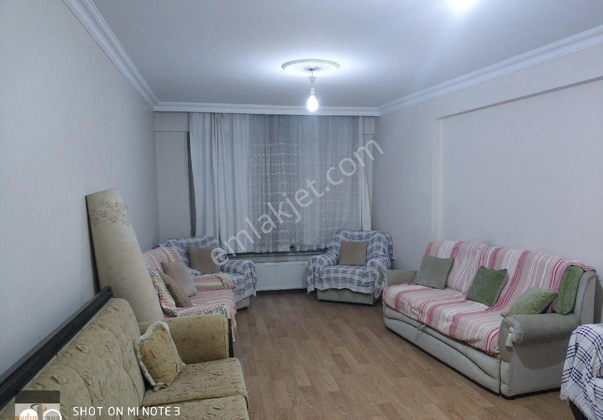 Kumlubel'de Kyk Yurdu Karşısında Kiralık 3+1 Eşyalı Asansörlü Balkonlu Daire