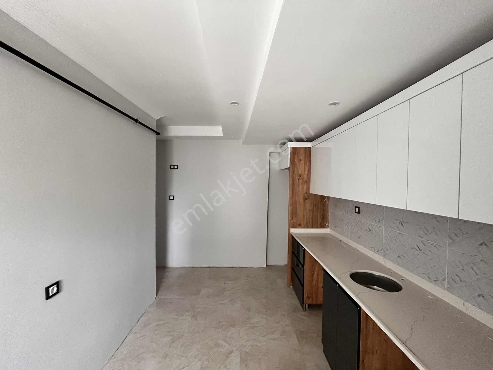 Akdoğanlardan Yıldırım Beyazıt Mah Satılık Arakat Ön Cephe 2+1 - Görsel 21