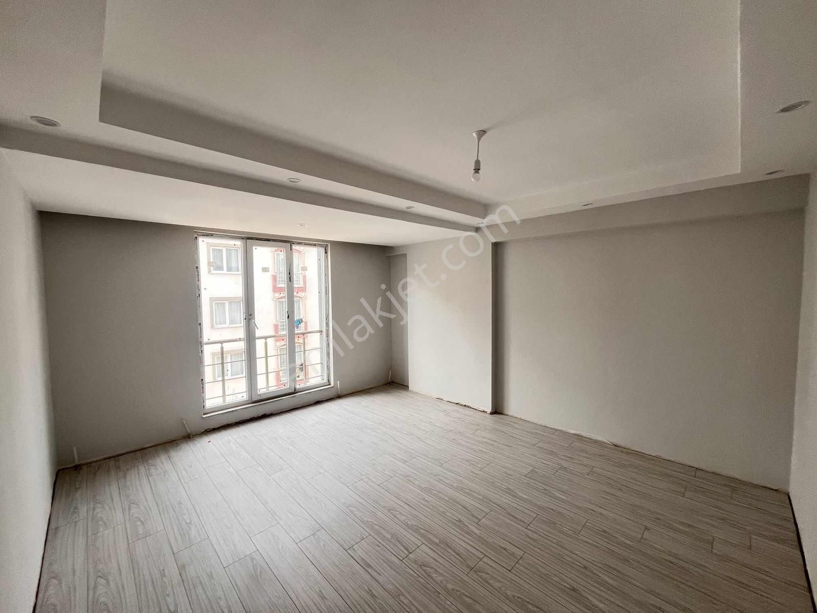 Akdoğanlardan Yıldırım Beyazıt Mah Satılık Arakat Ön Cephe 2+1 - Görsel 3