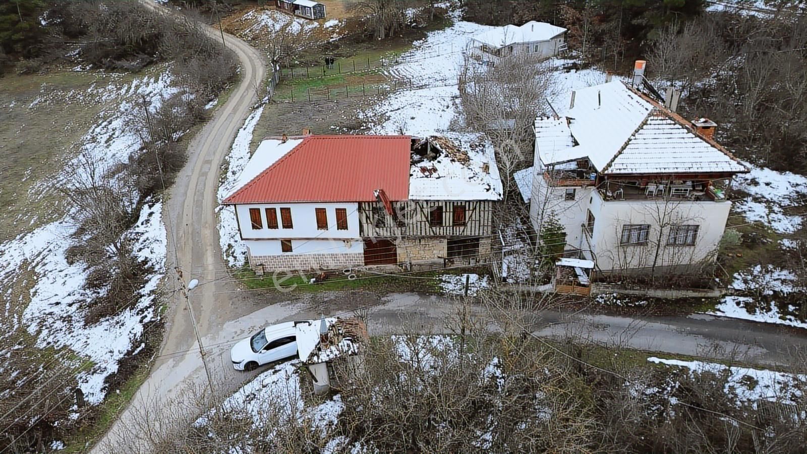 Tan Emlaktan Kadıbükünde Satılık Arsa - Görsel 18