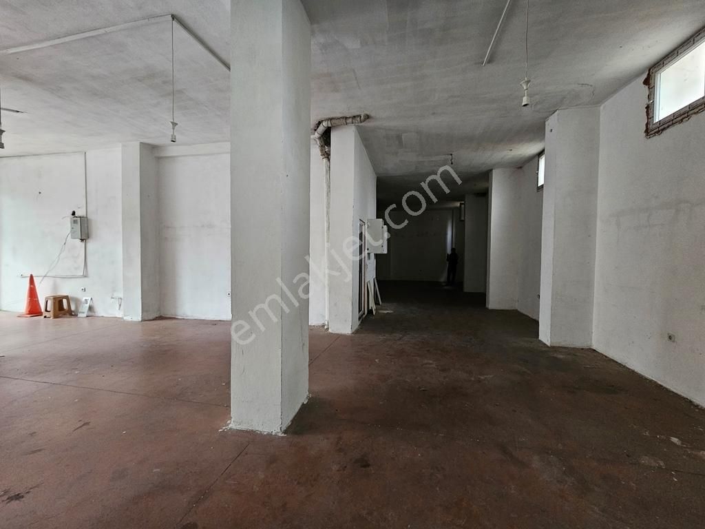 Avcılar Yeşilkent Mh Çok Amaçlı Kullanıma Uygundur-220 M2 - Görsel 20