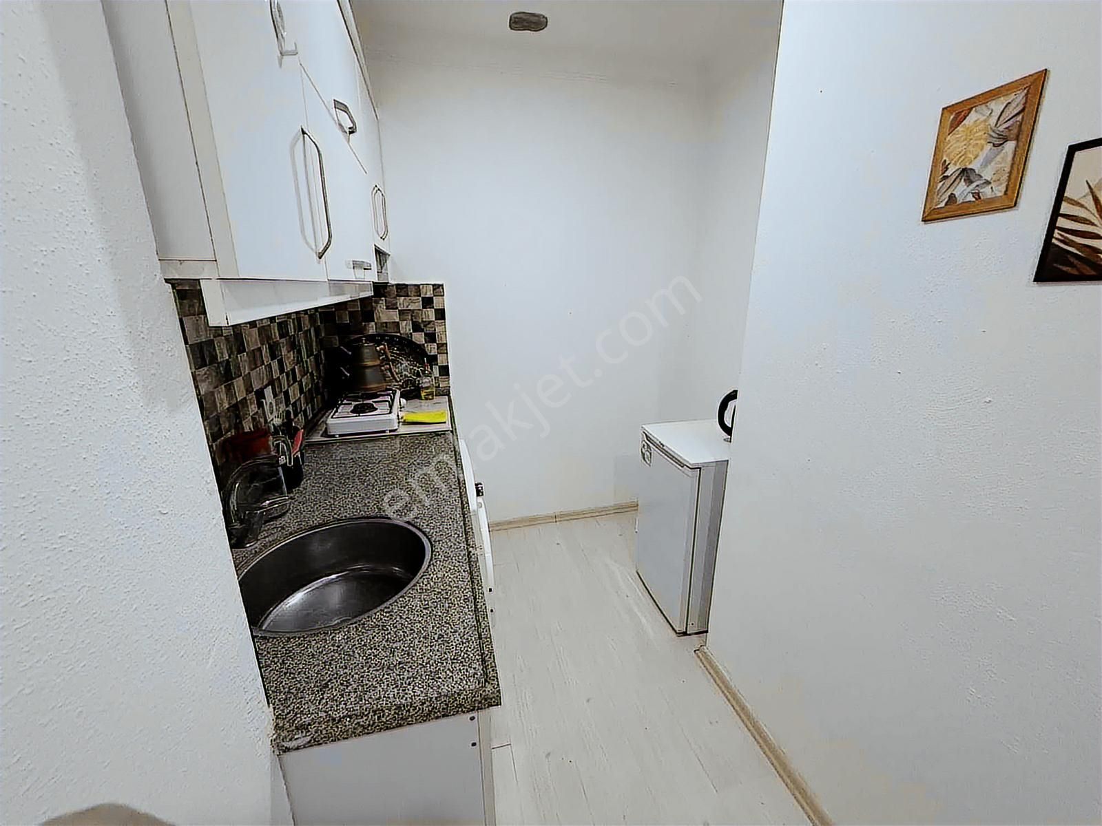 Kültürde 1+1 Ayrı Mutfaklı Eşyalı Kiralık Daire - Görsel 6