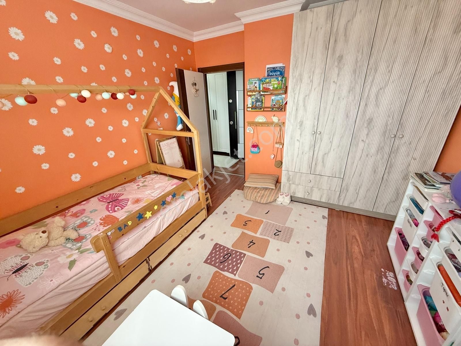 Satılık 3+1 Daire - Aydınlı - Ebeveyn Banyolu - Asansörlü - Görsel 13