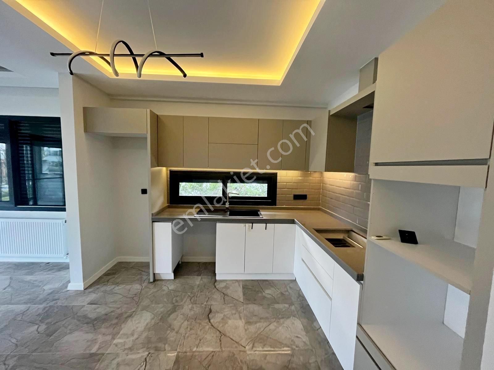 Kuşadası Satılık Güzelçamlıda Denize Yakın 3+1 Yazlık - Görsel 25