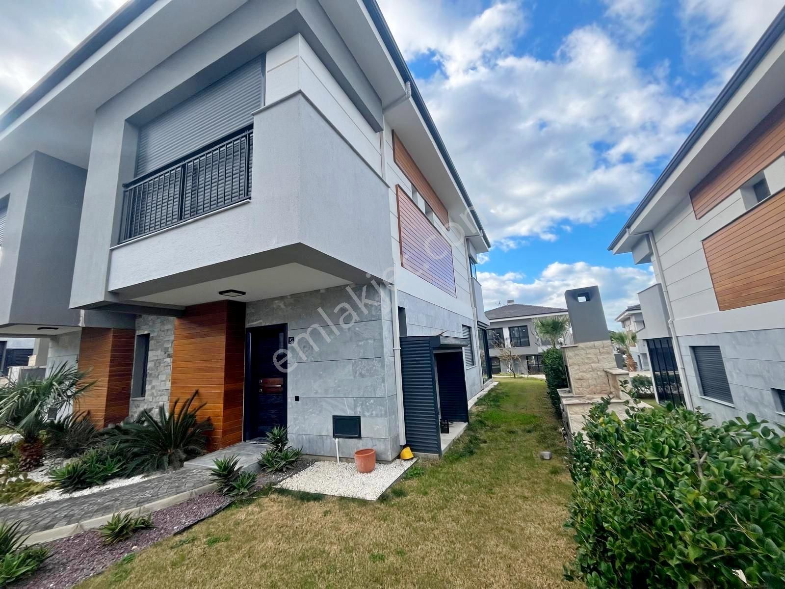 Kuşadası Satılık Güzelçamlıda Denize Yakın 3+1 Yazlık - Görsel 13