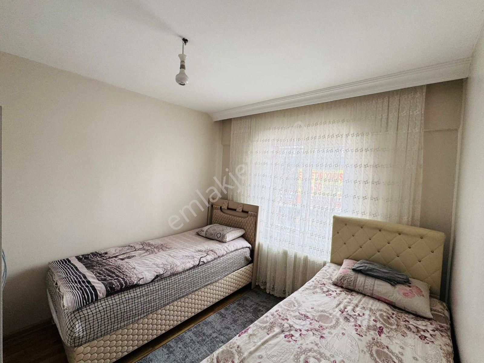 Bostancık Caddesi Üzerinde 3+1 Katta Satılık Daire !! - Görsel 10