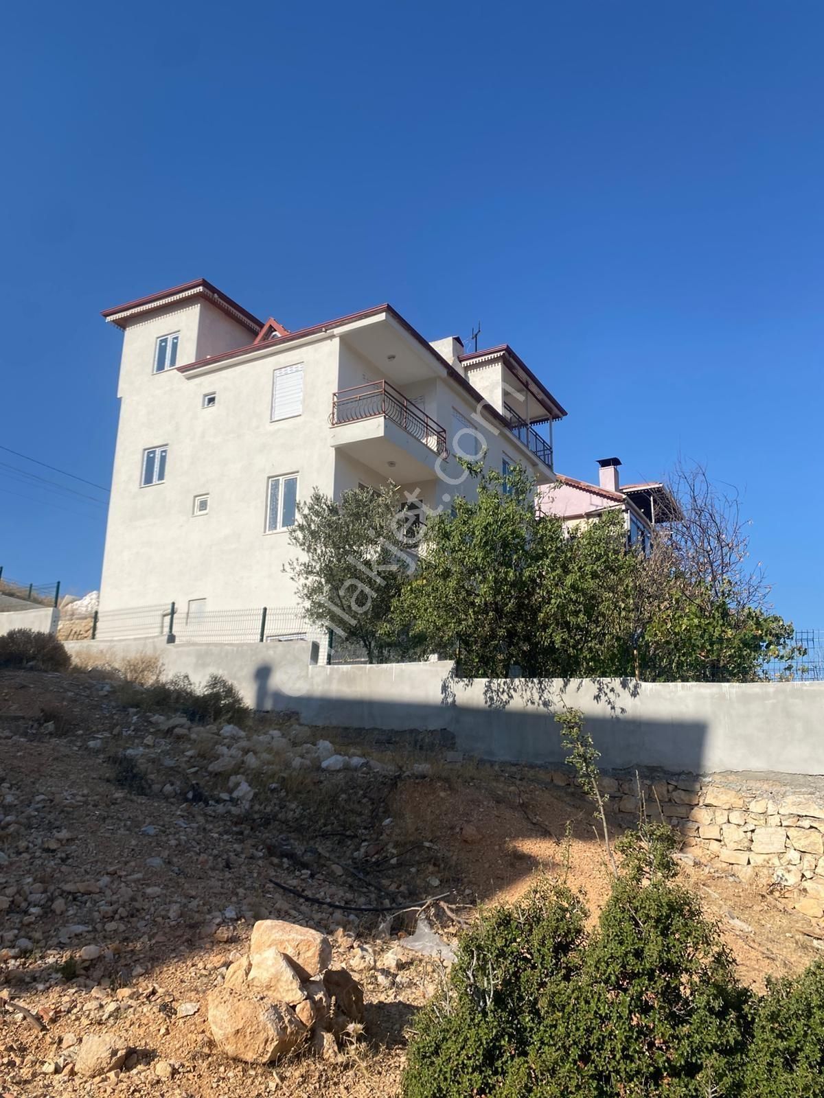 450 M² Arsa İçinde Muhteşem Teras Manzaralı Satılık Müstakil Ev - Görsel 8