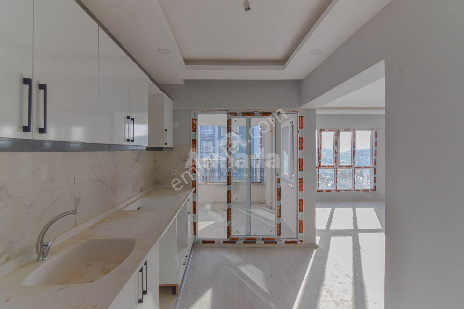 Kuşadası Değirmendere' De 3+1 Satılık Daire - Görsel 8