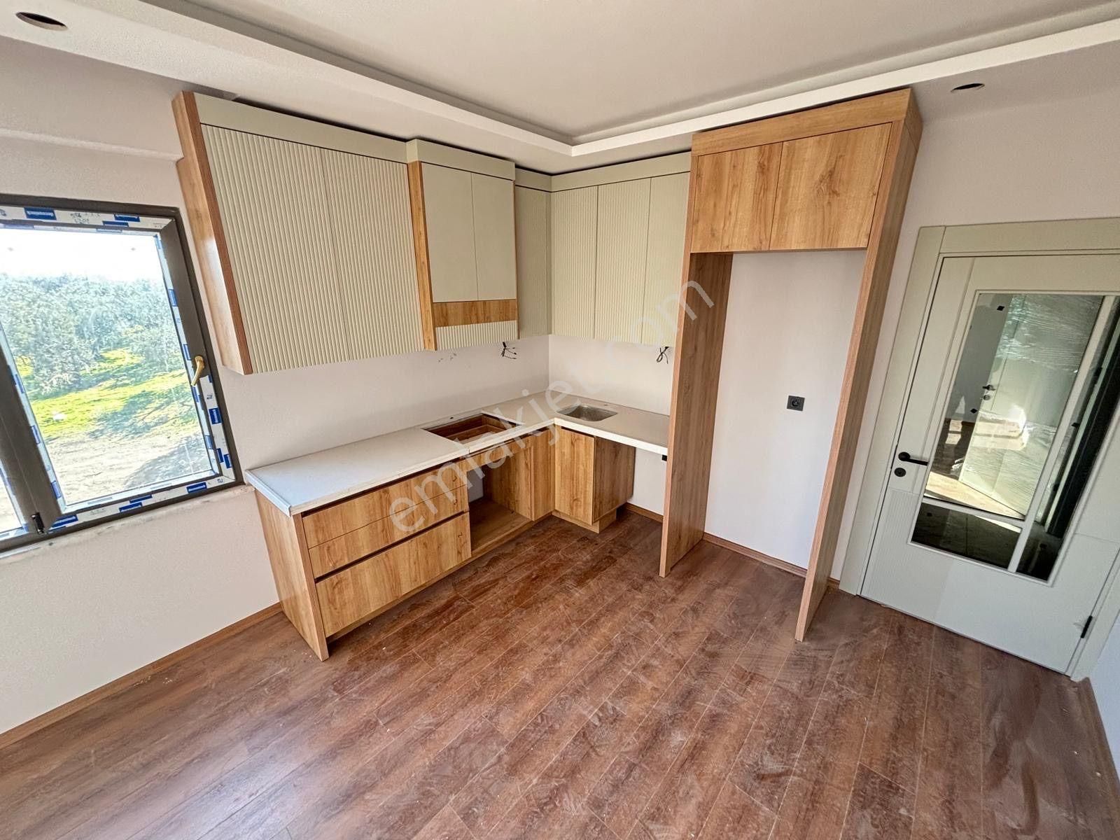 Mera Emlaktan Kadıköy Mh. Körfez Hast. Yakını 2+1 95m2 Lüx Daire