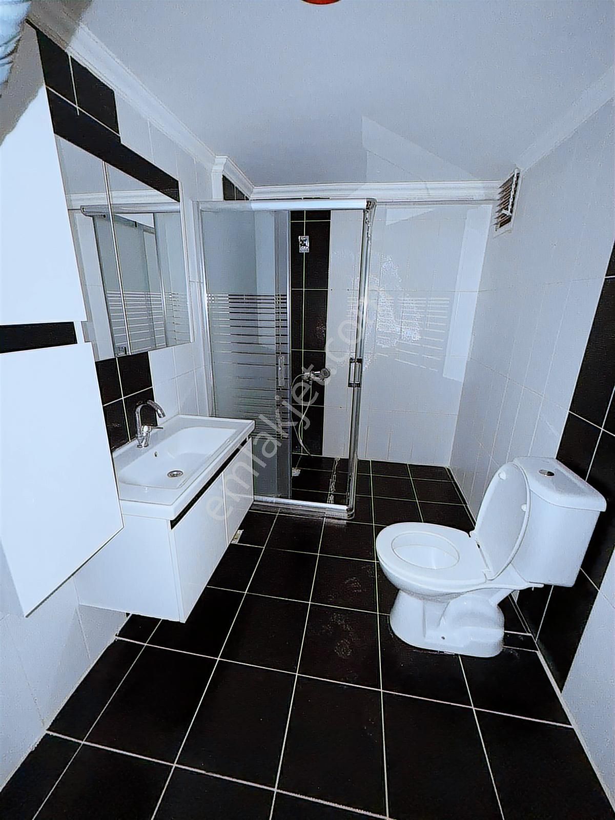 Rıza Acar'dan Avcılar Mah. Akgüvercin Cad. Üzeri Asansörlü Boş - Görsel 19