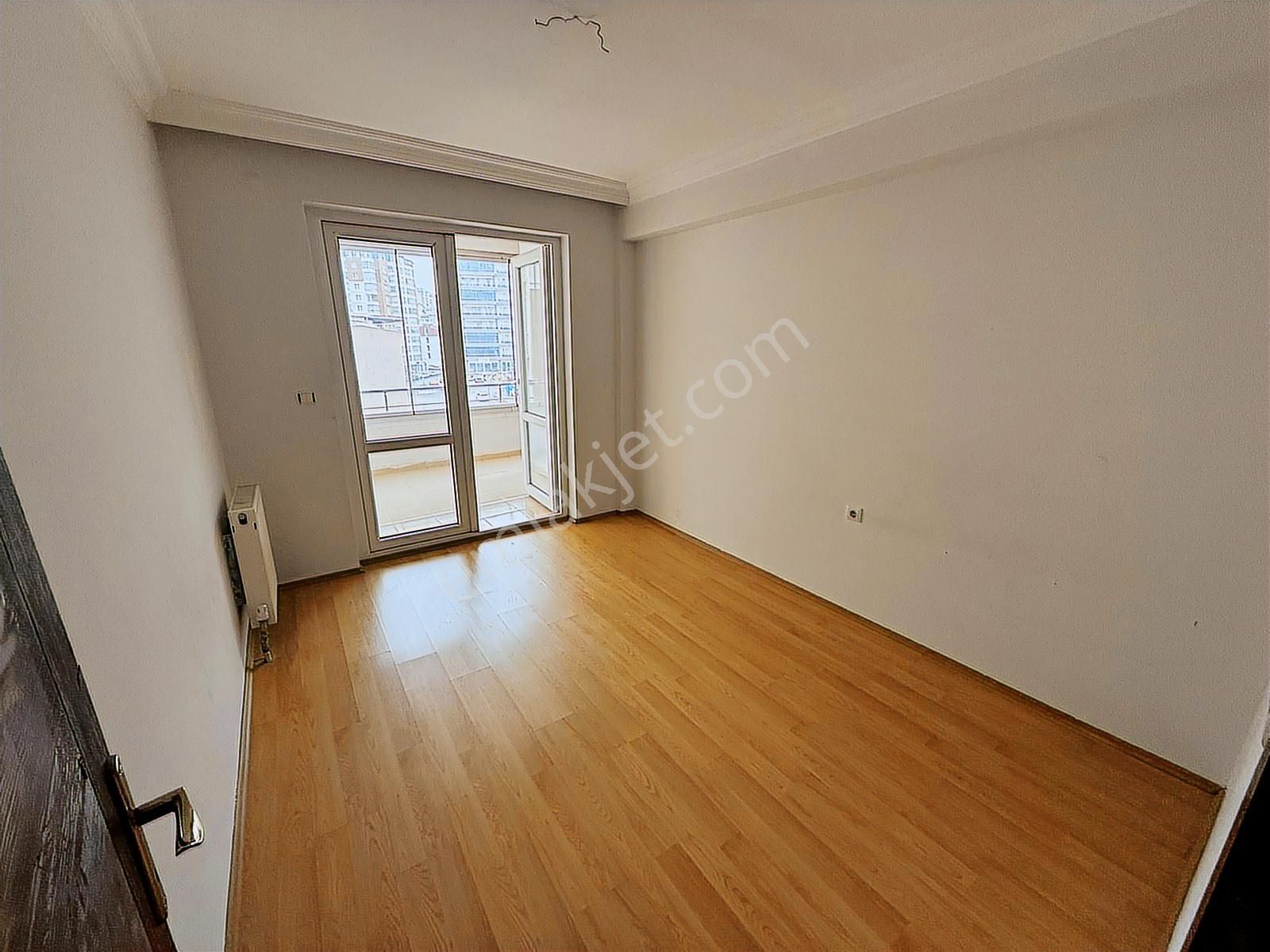 Rıza Acar'dan Avcılar Mah. Akgüvercin Cad. Üzeri Asansörlü Boş - Görsel 35