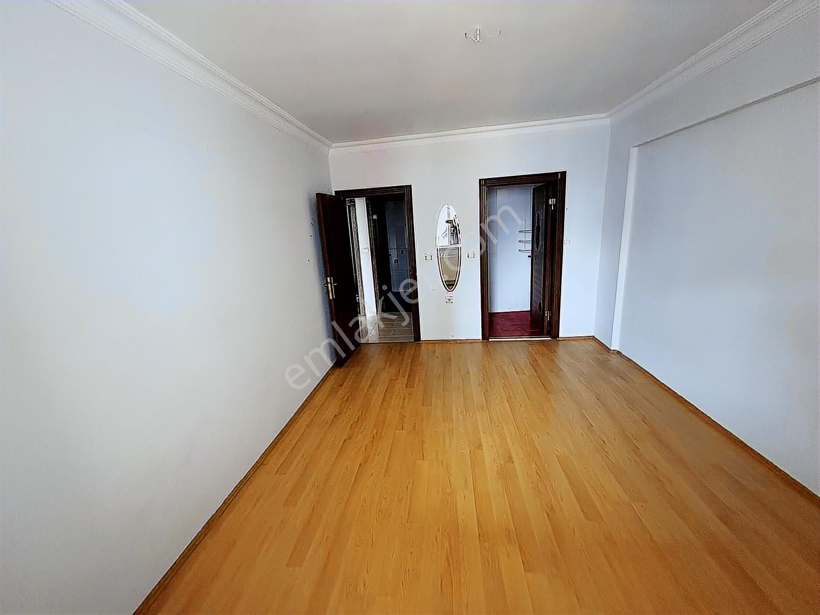 Rıza Acar'dan Avcılar Mah. Akgüvercin Cad. Üzeri Asansörlü Boş - Görsel 23