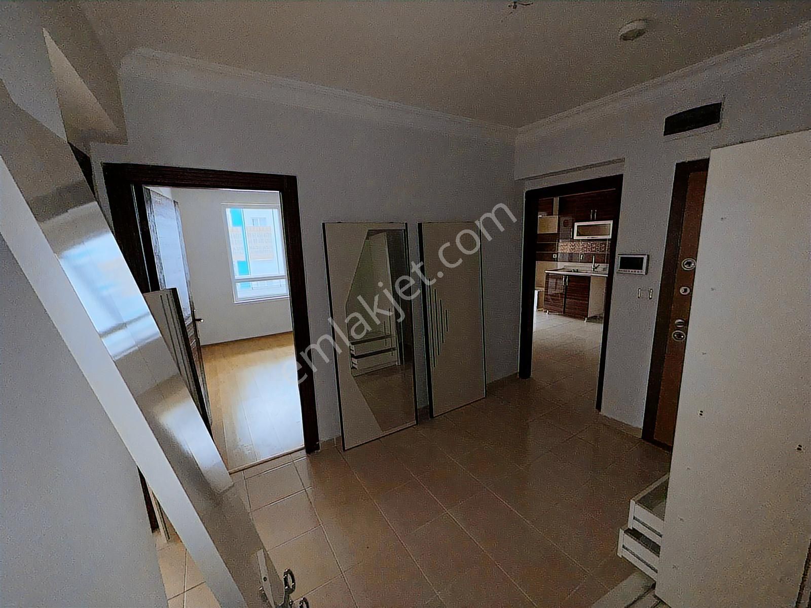 Rıza Acar'dan Avcılar Mah. Akgüvercin Cad. Üzeri Asansörlü Boş - Görsel 8