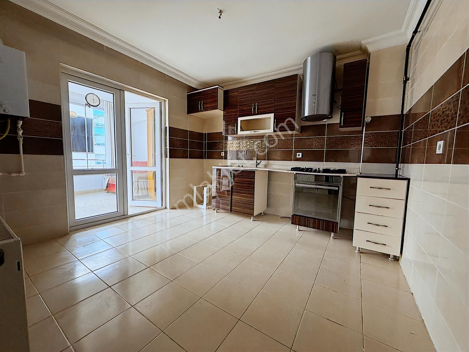 Rıza Acar'dan Avcılar Mah. Akgüvercin Cad. Üzeri Asansörlü Boş - Görsel 30