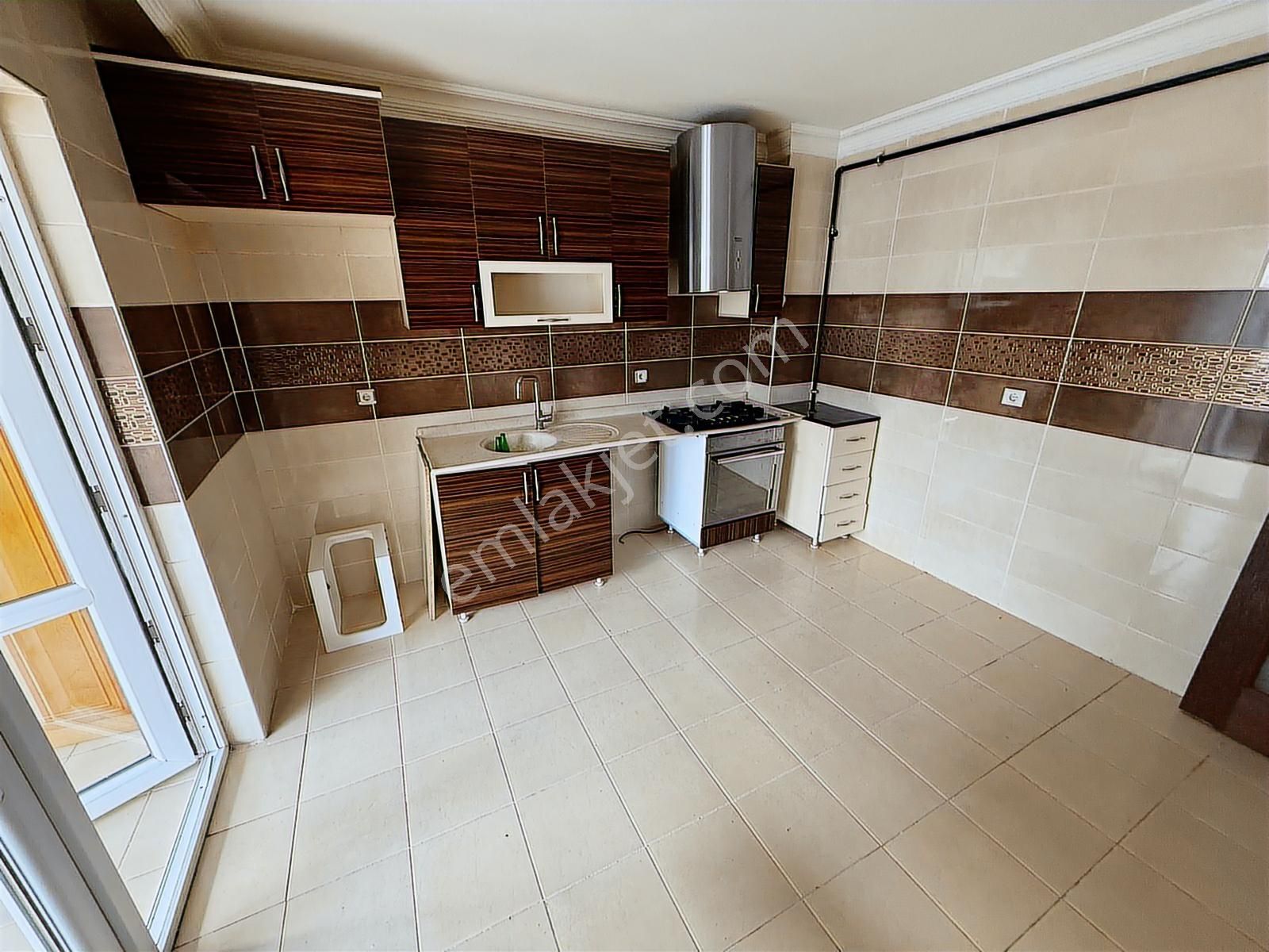 Rıza Acar'dan Avcılar Mah. Akgüvercin Cad. Üzeri Asansörlü Boş - Görsel 21