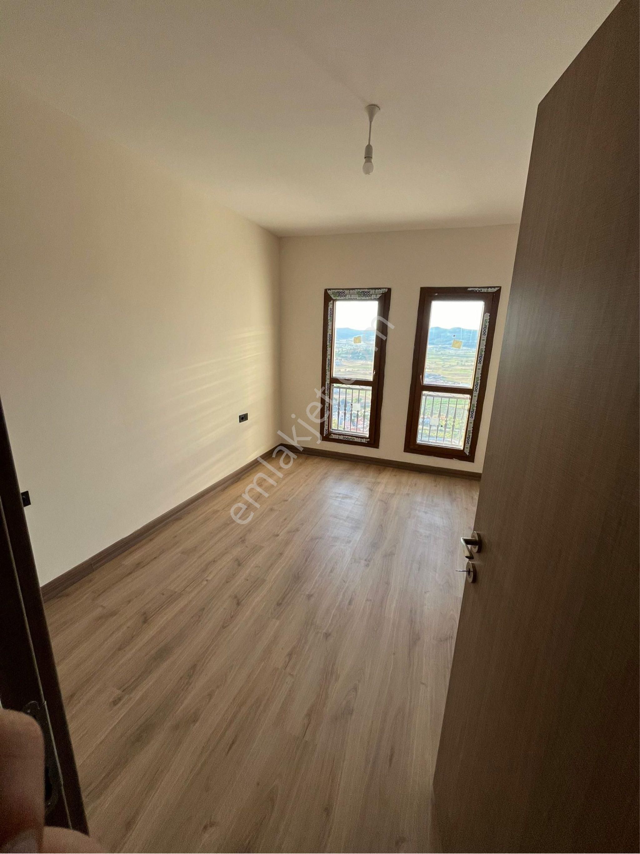 Balcity - Bigadiç Toki Emek Mahallesinde Kiralık 2+1 Daire - Görsel 14