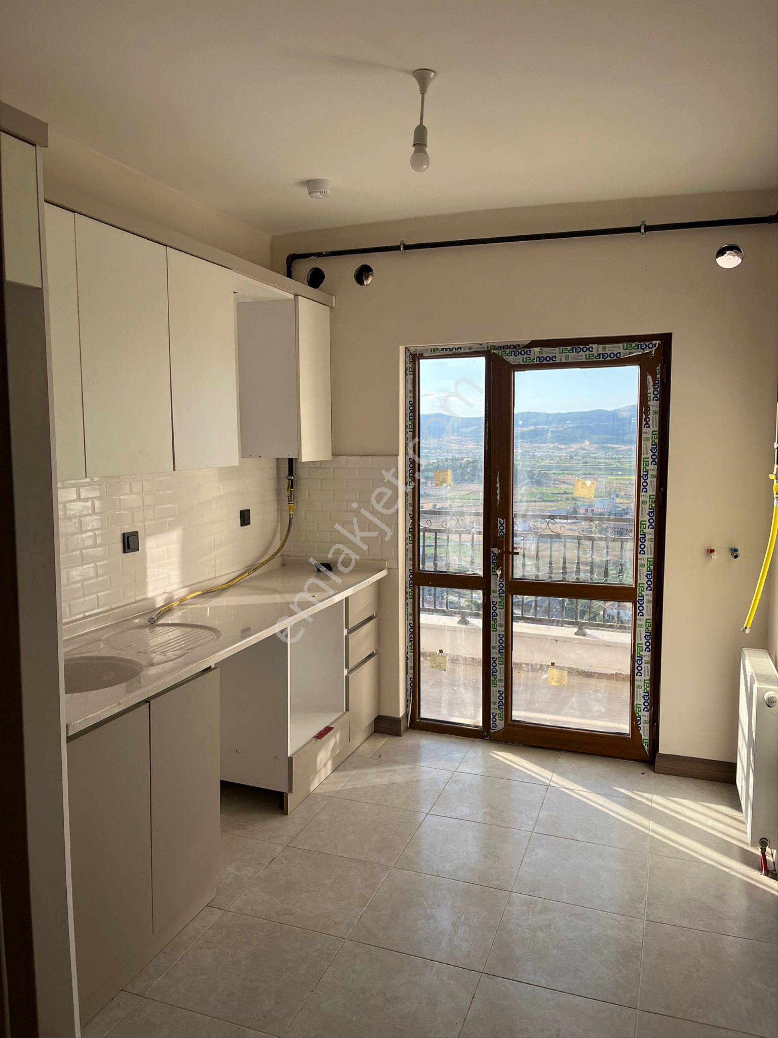 Balcity - Bigadiç Toki Emek Mahallesinde Kiralık 2+1 Daire - Görsel 12