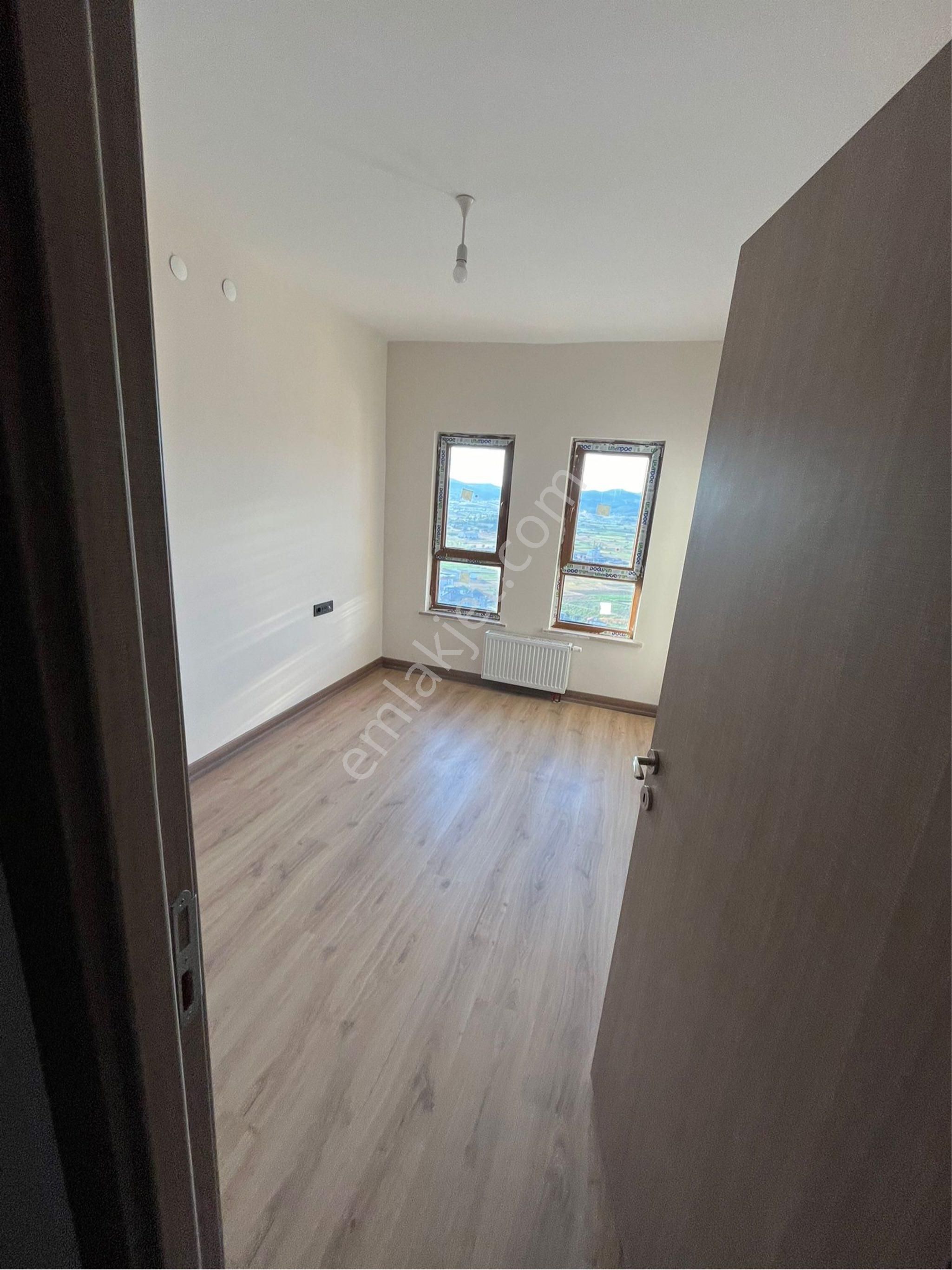 Balcity - Bigadiç Toki Emek Mahallesinde Kiralık 2+1 Daire - Görsel 11