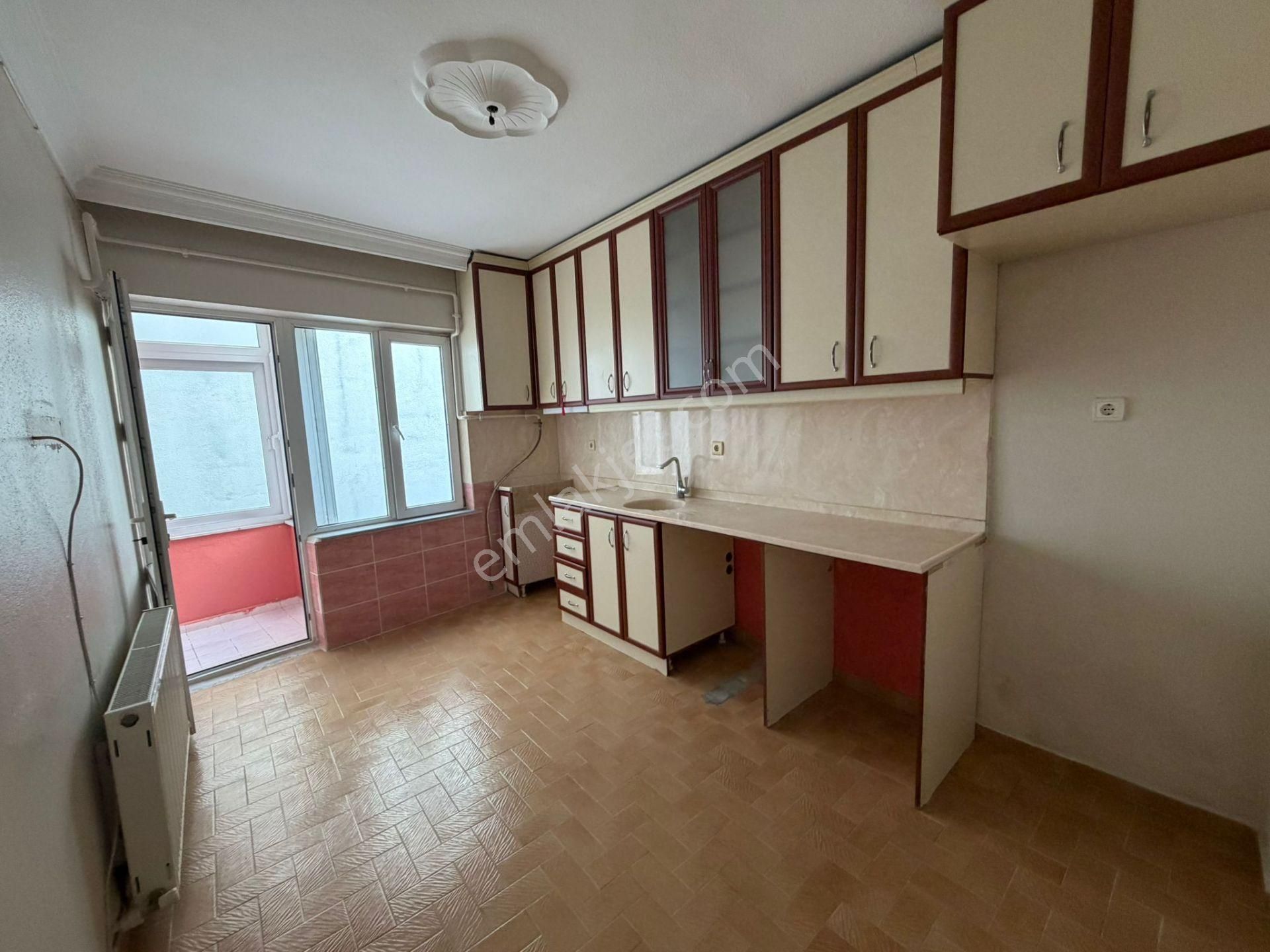 Bandırma İhsaniye Mahallesinde Satılık 2 Adet 2+1 Daire - Görsel 18