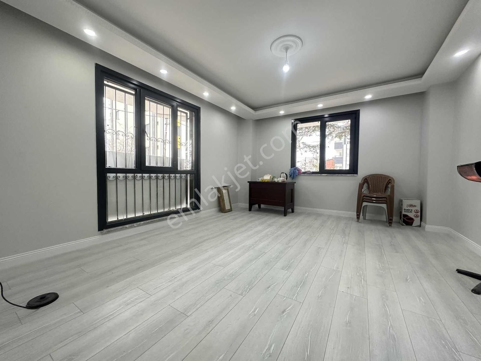 Cadde Üzeri Satılık 180 M2 3+1 Teraslı Daire - Görsel 19