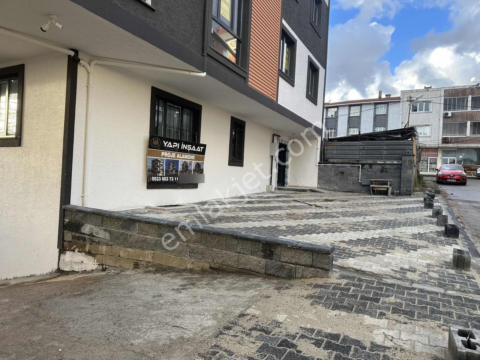 Cadde Üzeri Satılık 180 M2 3+1 Teraslı Daire - Görsel 26
