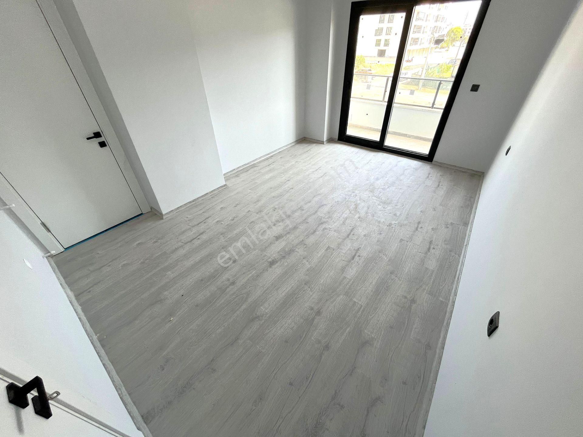 Akçay'da Aygül'den Merkezi Lokasyonda Sıfır Ara Kat Ön Cephe Ayrı Mutfak Ebeveynli 2+1 Satılık Daire - Görsel 19