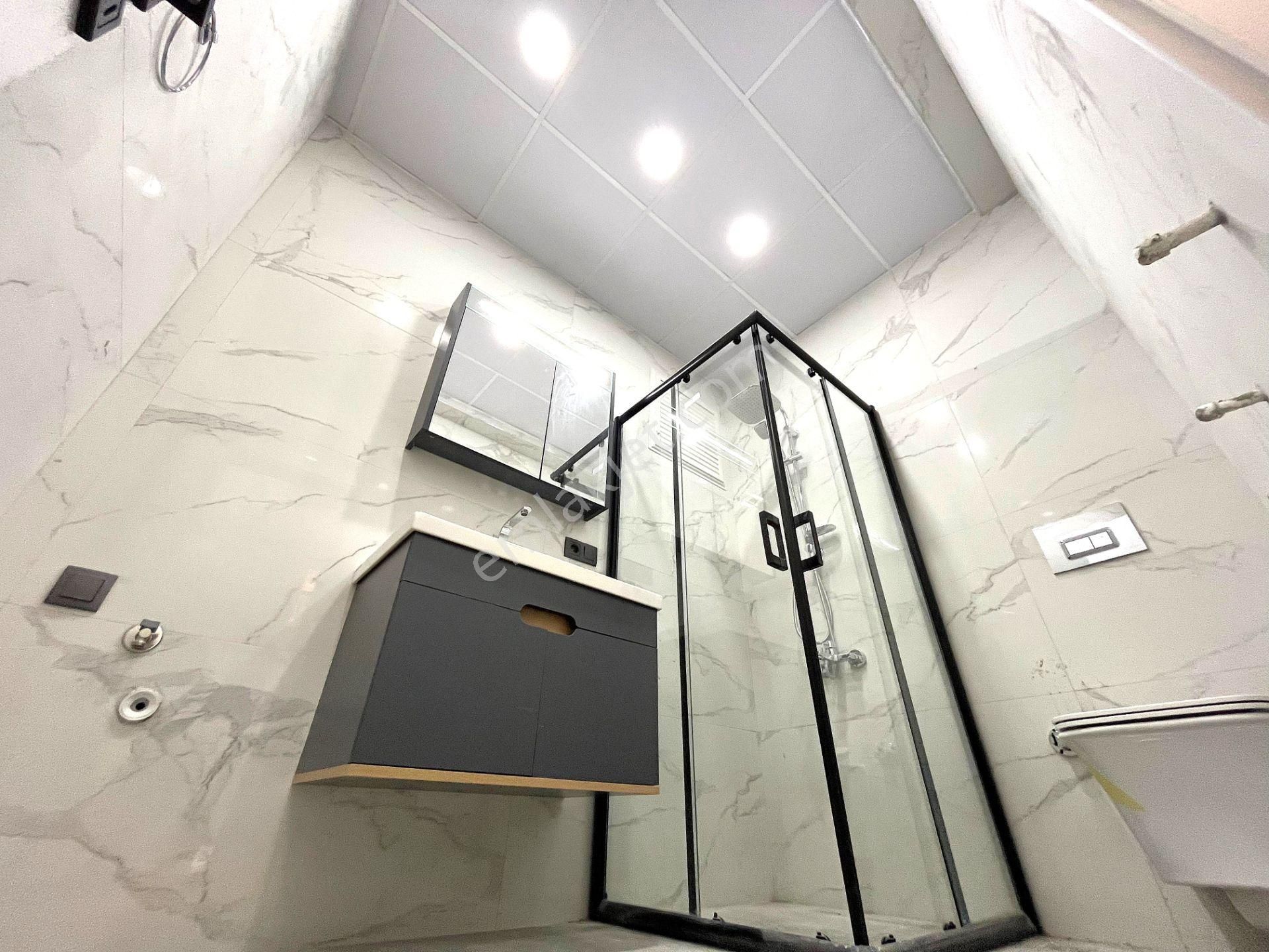 Akçay'da Aygül'den Merkezi Lokasyonda Sıfır Ara Kat Ön Cephe Ayrı Mutfak Ebeveynli 2+1 Satılık Daire - Görsel 32