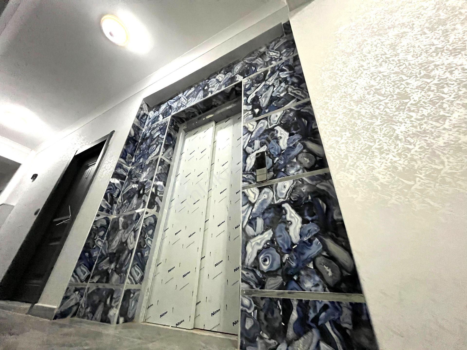 Akçay'da Aygül'den Merkezi Lokasyonda Sıfır Ara Kat Ön Cephe Ayrı Mutfak Ebeveynli 2+1 Satılık Daire - Görsel 35