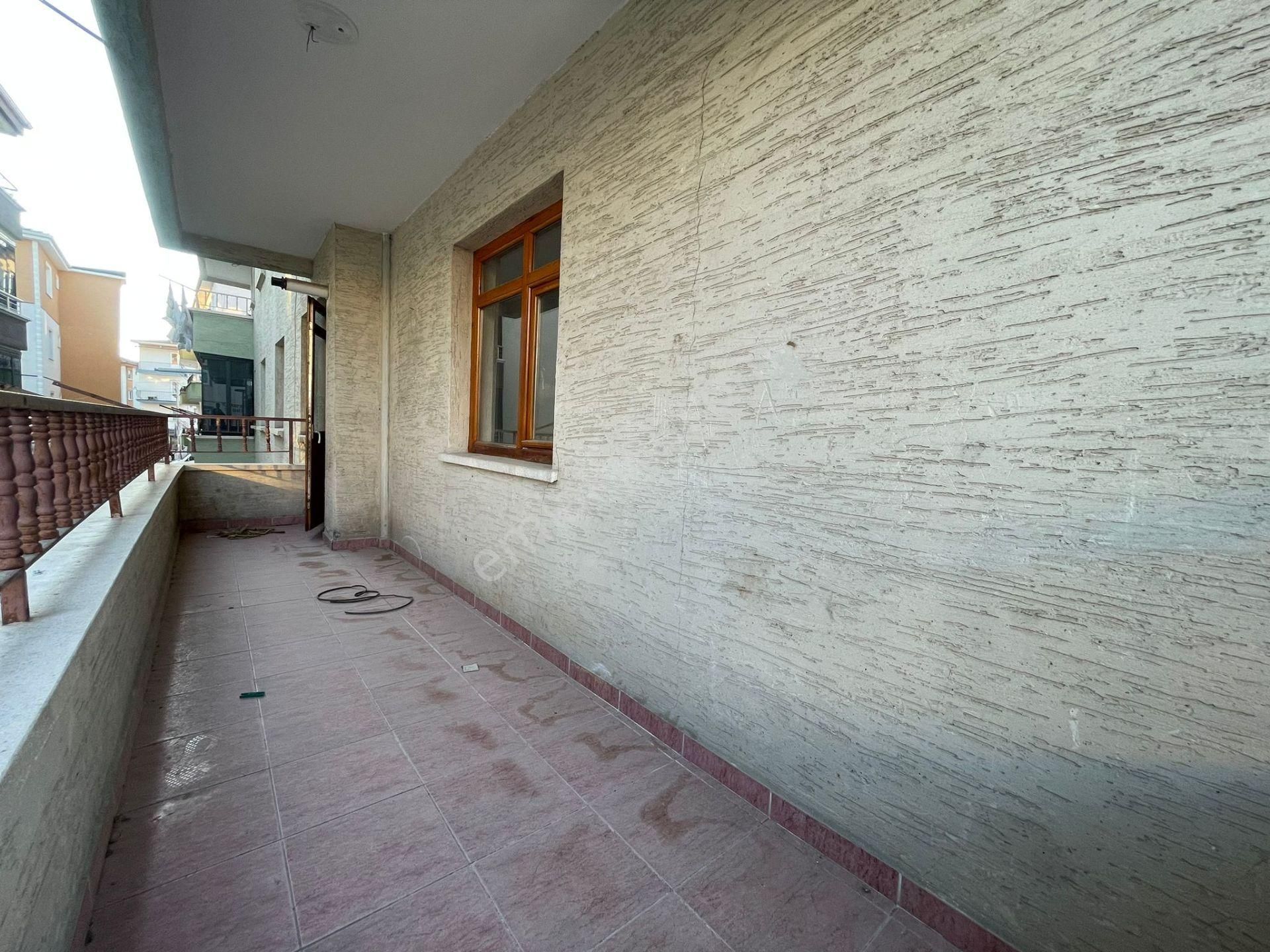 Akşemsettin Mahallesinde 3+1 Katta Satılık Daire - Görsel 18