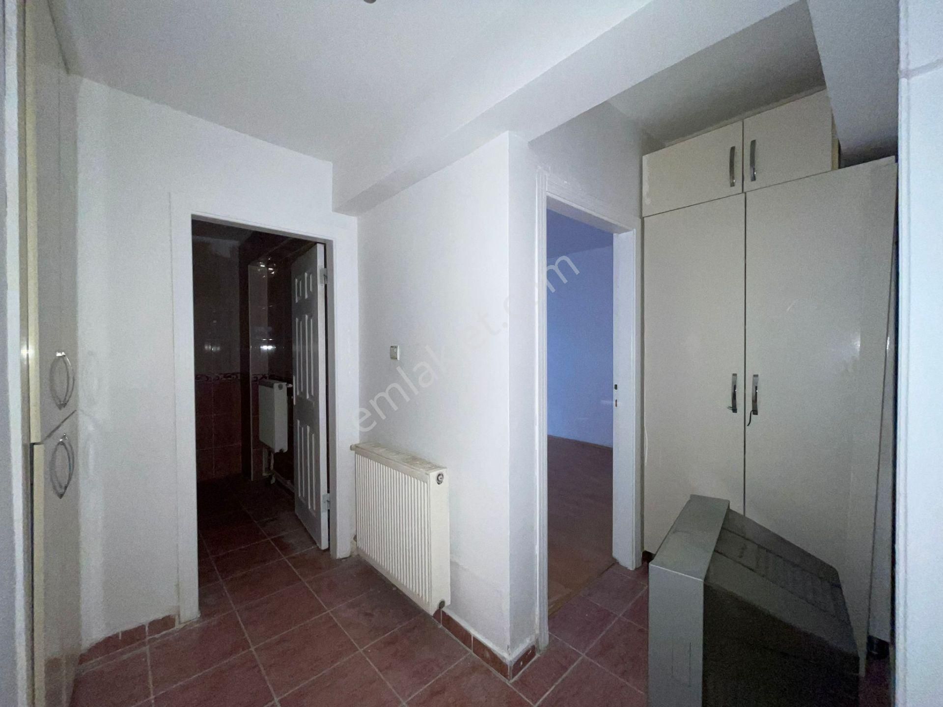 Akşemsettin Mahallesinde 3+1 Katta Satılık Daire - Görsel 22