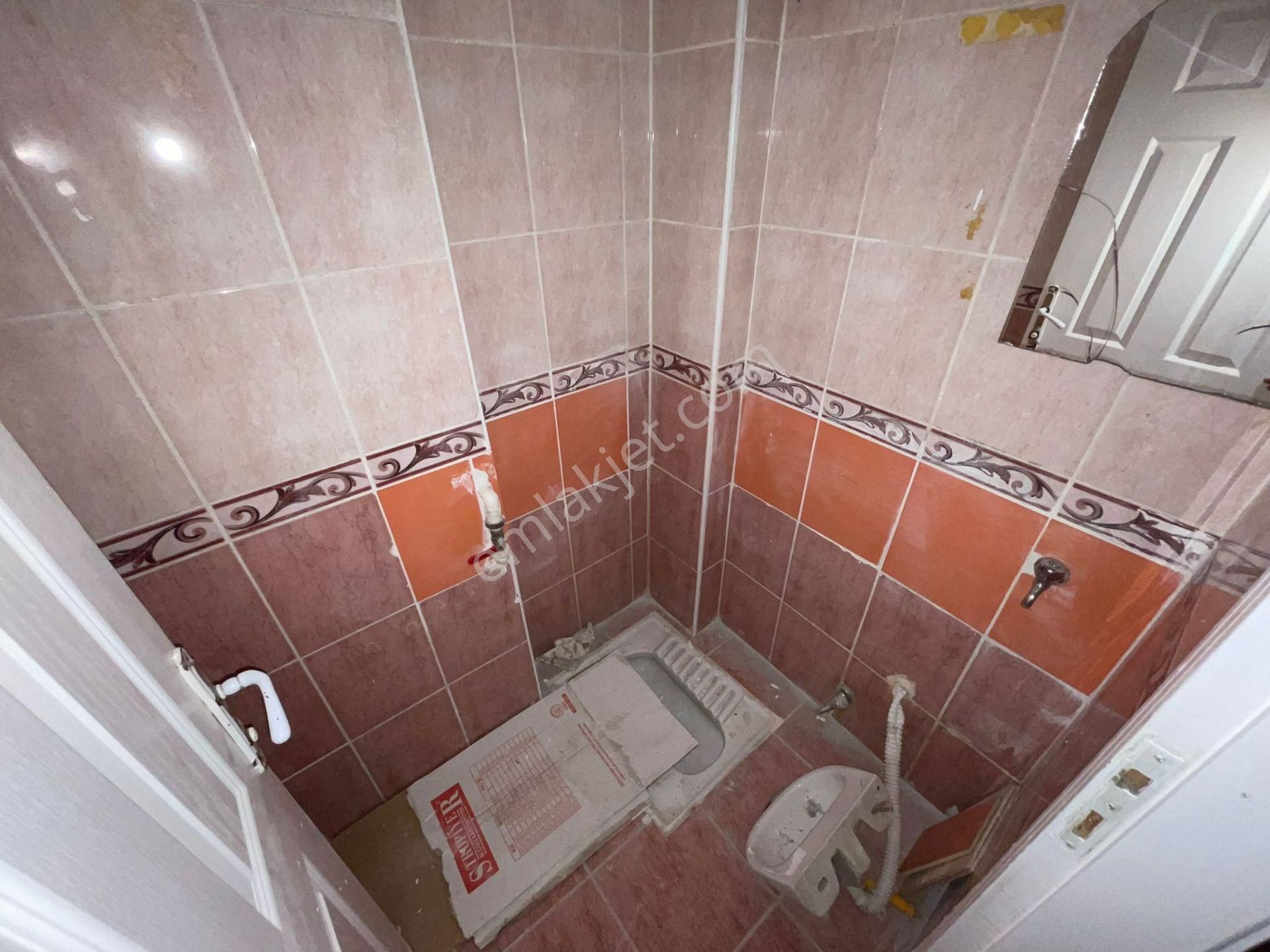 Akşemsettin Mahallesinde 3+1 Katta Satılık Daire - Görsel 25