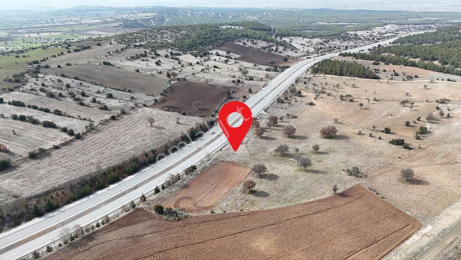 Denizli - Antalya Yolu Üstünde 2.114 M² Arazi - Görsel 3