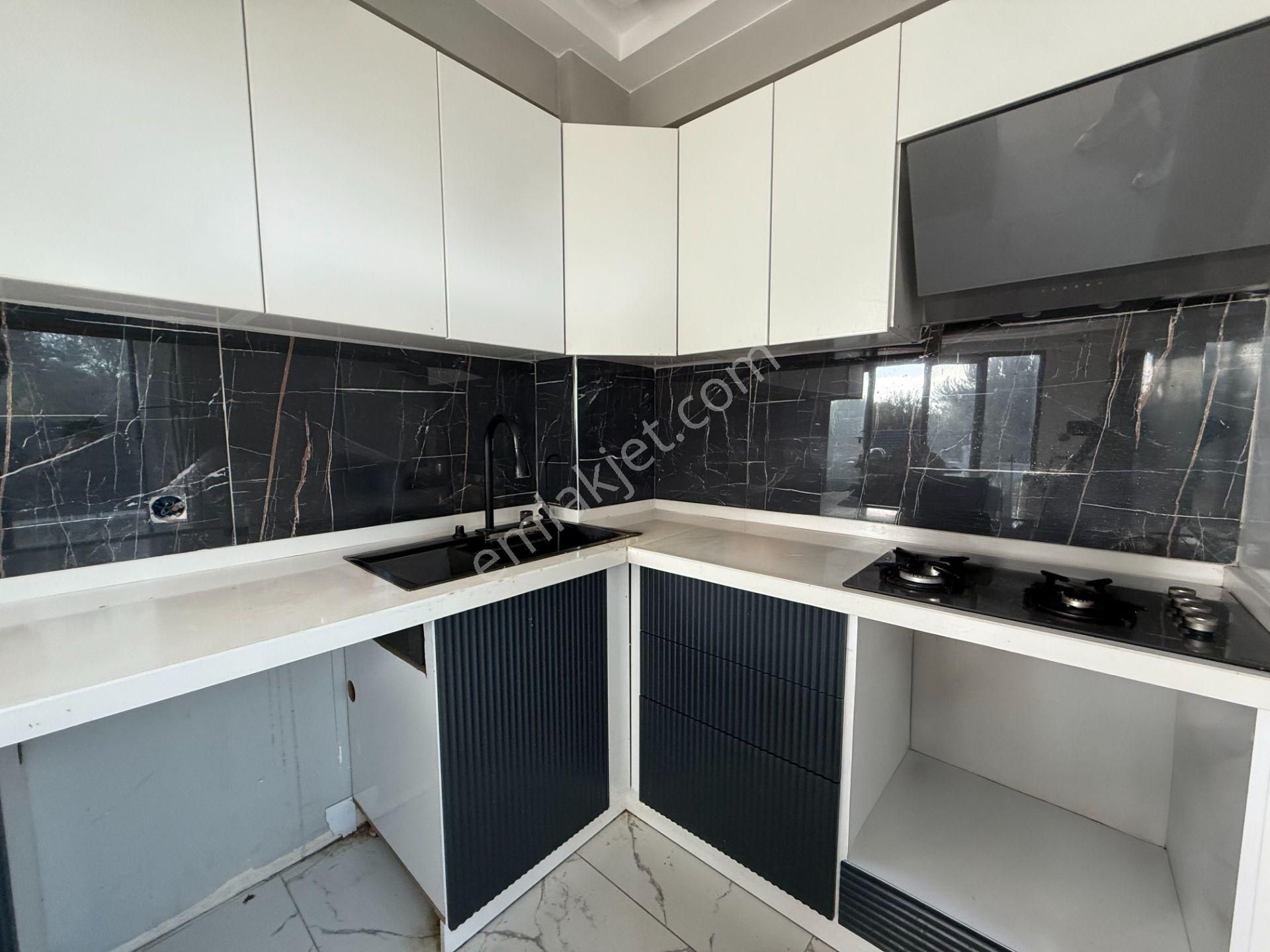 Hamidiyenin En Yeni Gözdesi... Özel Havuzlu 3+1 Satılık Villa - Görsel 30