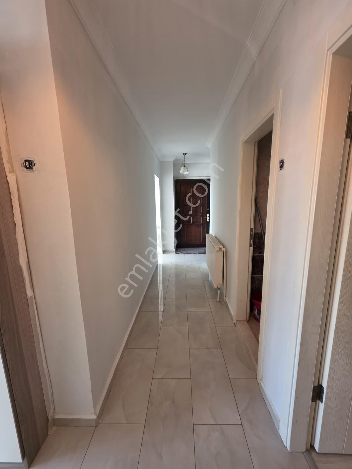 Girne Bulvarı Üzerinde Park Manzaralı Bakımlı 3+1 Kiralık Daire - Görsel 28