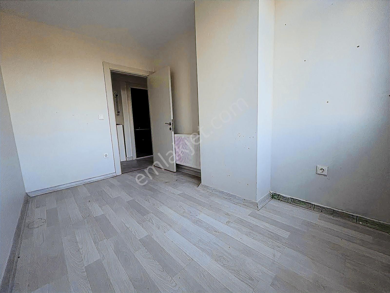 Çekmeköy Sosyal Donatılı Site İçi 3+1 Boş Satılık Daire - Görsel 8
