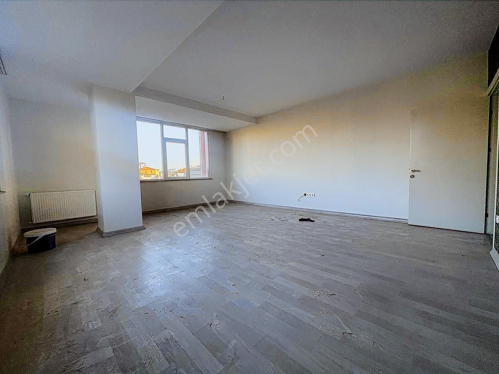 Çekmeköy Sosyal Donatılı Site İçi 3+1 Boş Satılık Daire - Görsel 3