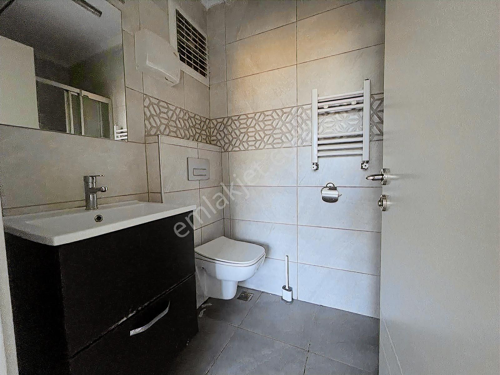 Çekmeköy Sosyal Donatılı Site İçi 3+1 Boş Satılık Daire - Görsel 33