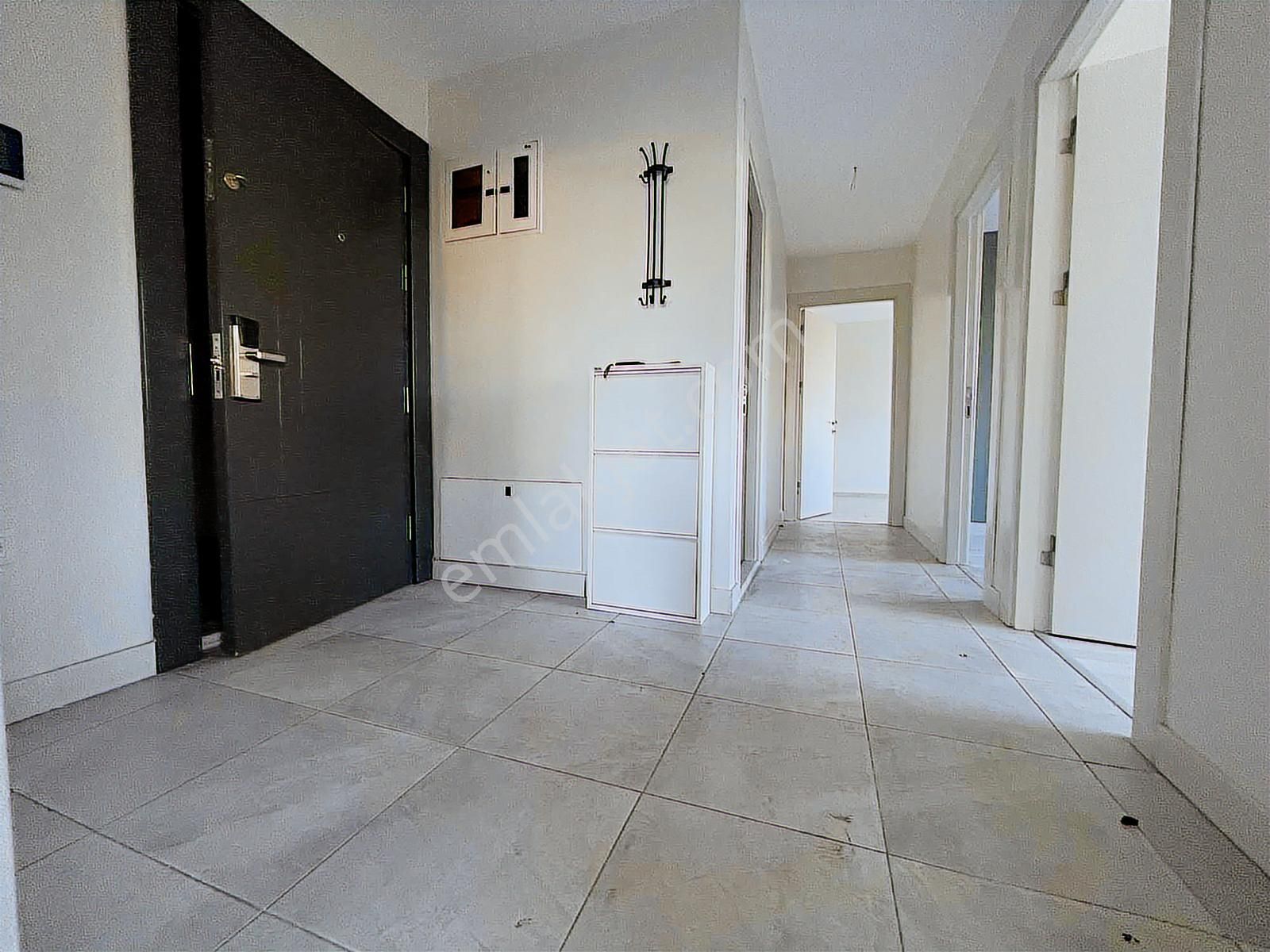 Çekmeköy Sosyal Donatılı Site İçi 3+1 Boş Satılık Daire - Görsel 15