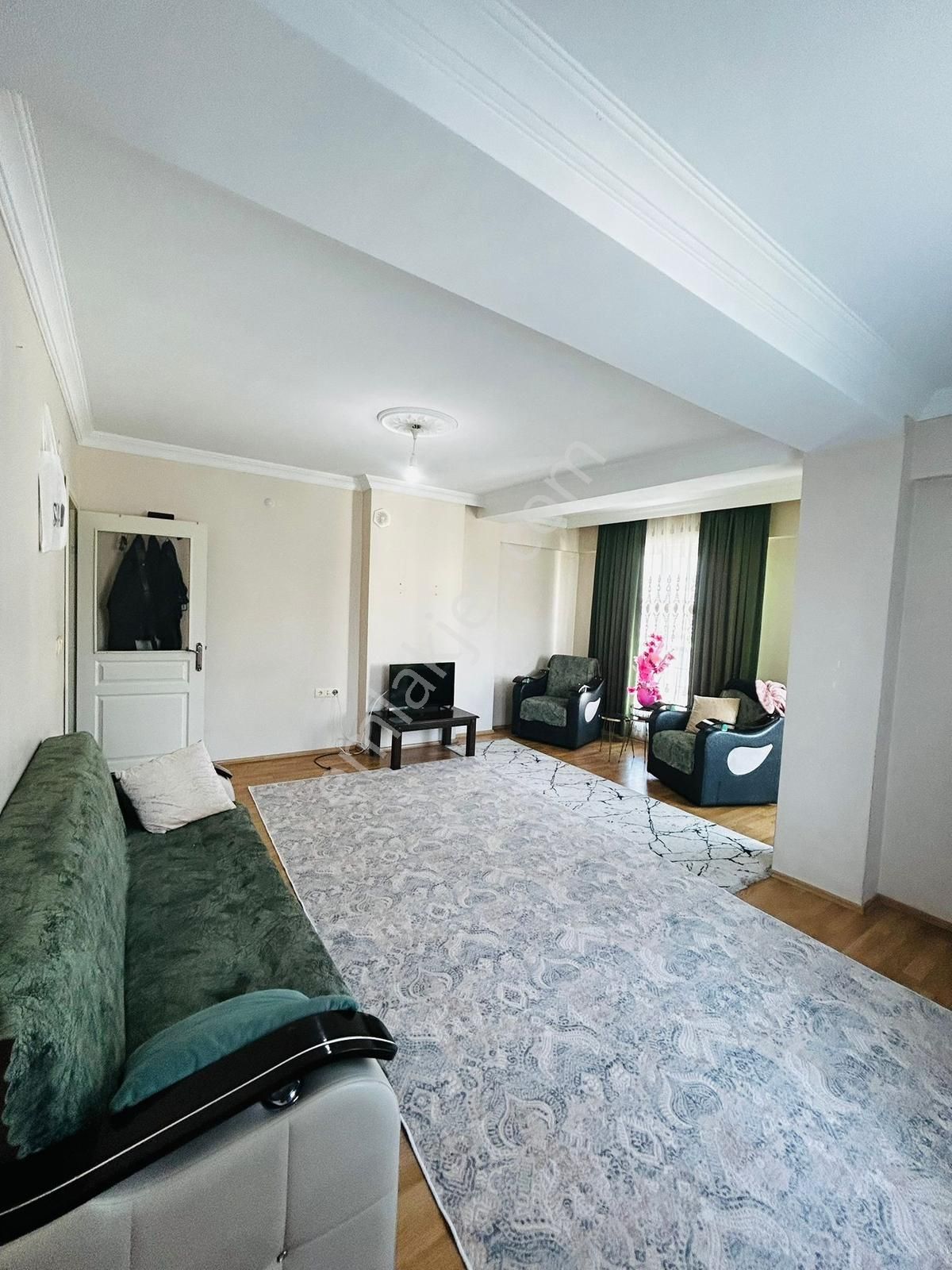 Nusratiye Mahallesinde 2+1 15 Yıllık Satılık Daire - Görsel 7